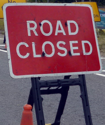 Old Hereford Road in Abergavenny closed abergavennychronicle